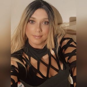 Meet your Posher, Lilly